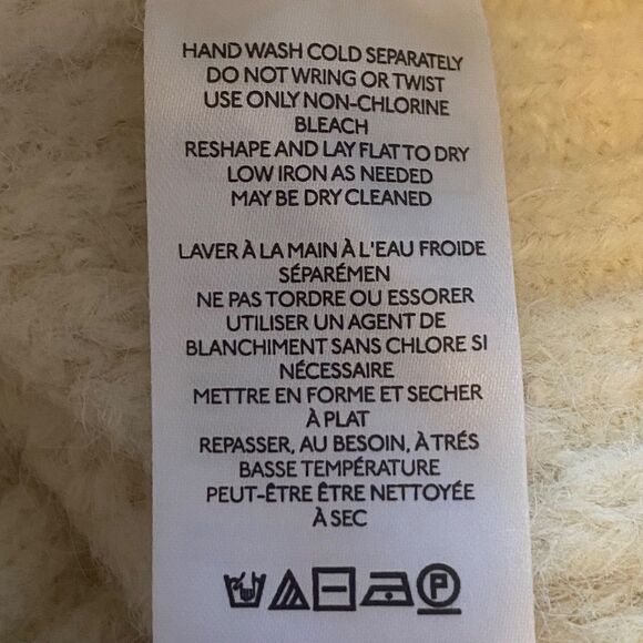 Pilcro Chunky Knit Balloon Sleeve Sweater – Size M - Picture 4 of 11